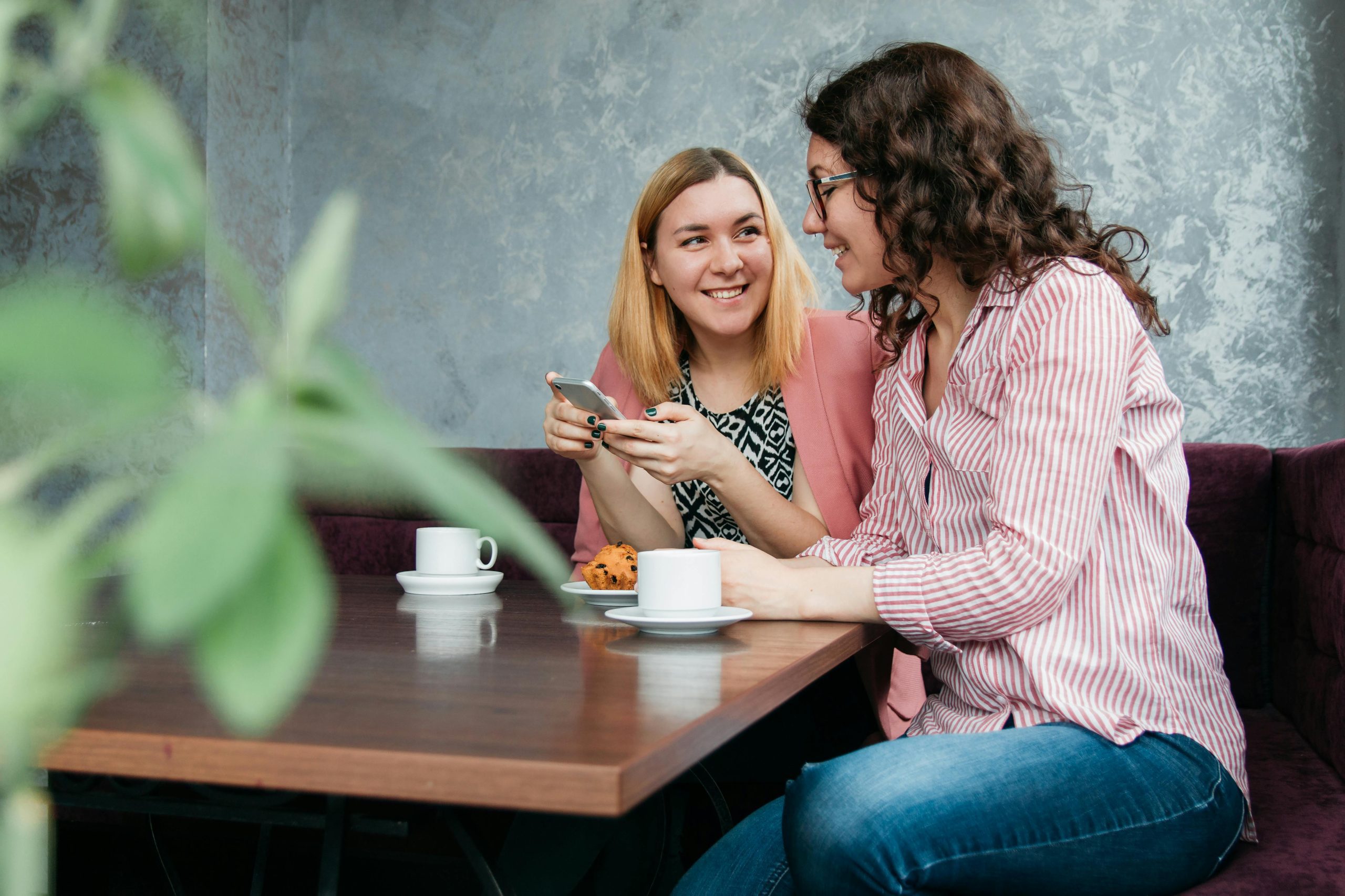 Communication Skills: Strengthen Your Relationships and Advance Your Career