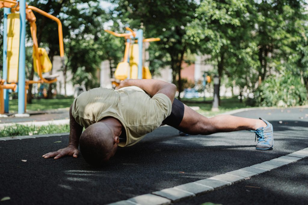 outdoor bodyweight circuit training