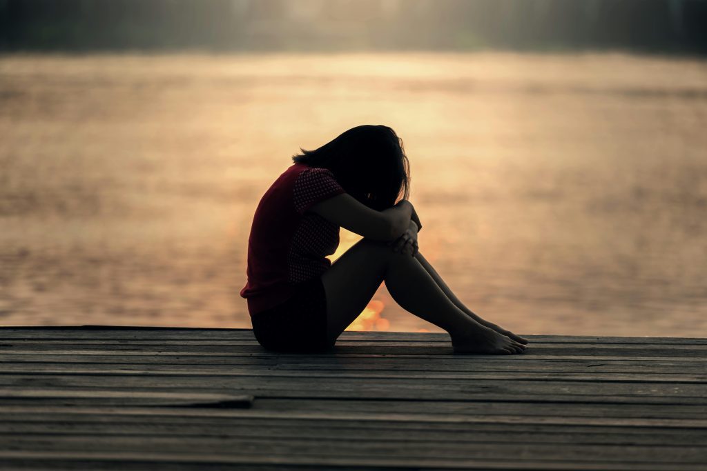 healthy ways to process grief and loss naturally