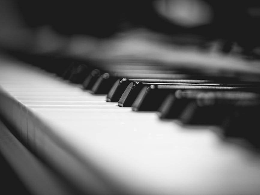 Teach Yourself Piano: The Realistic Guide for Adult Beginners