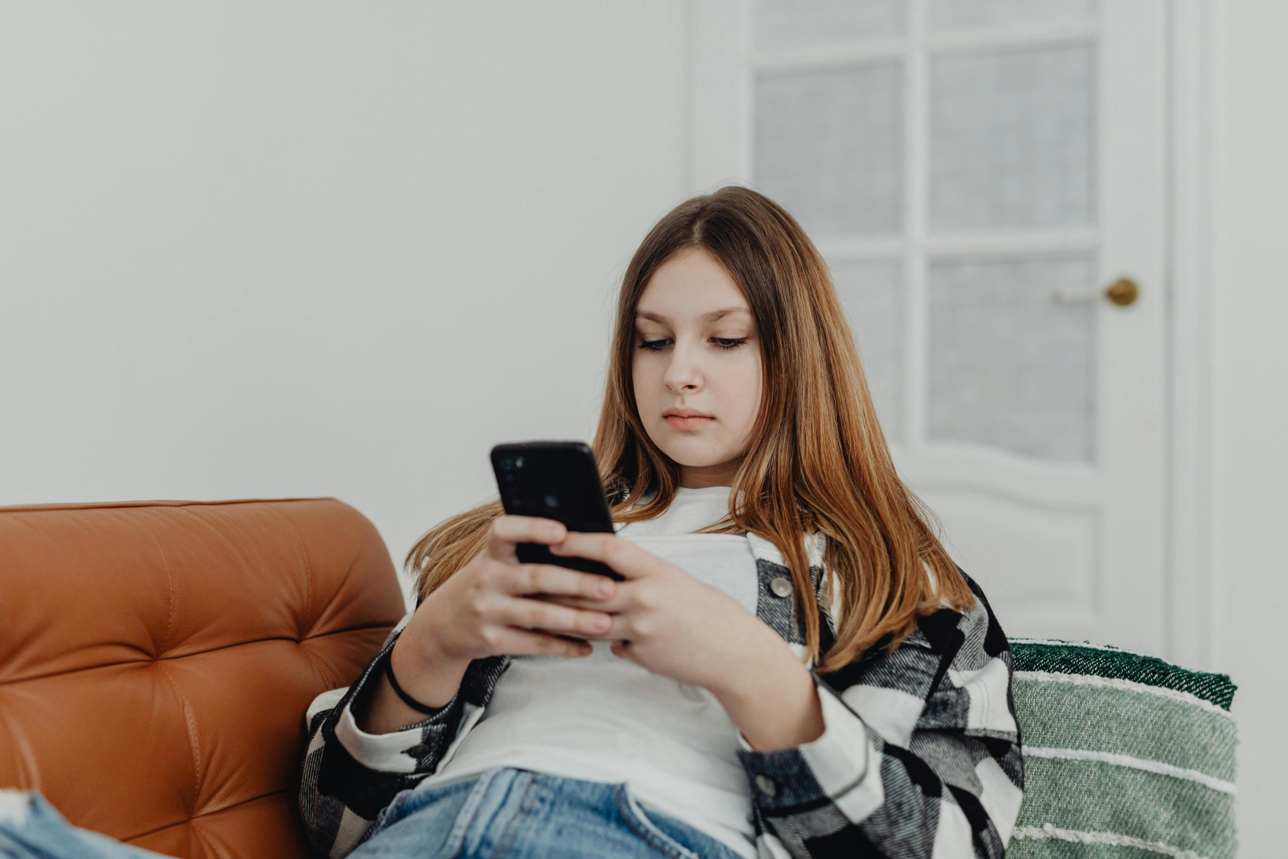How to Stay Unshaken When Online Communities Turn Hostile